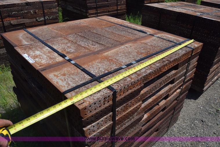 image for item CB9442 Steel concrete forms