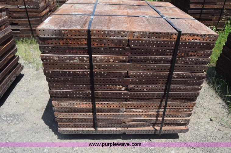 image for item CB9442 Steel concrete forms