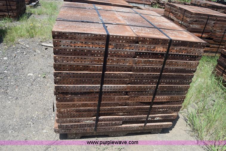 image for item CB9442 Steel concrete forms