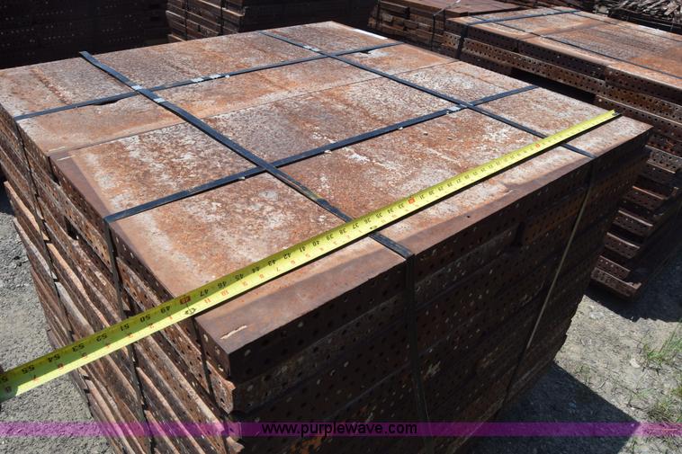 image for item CB9442 Steel concrete forms