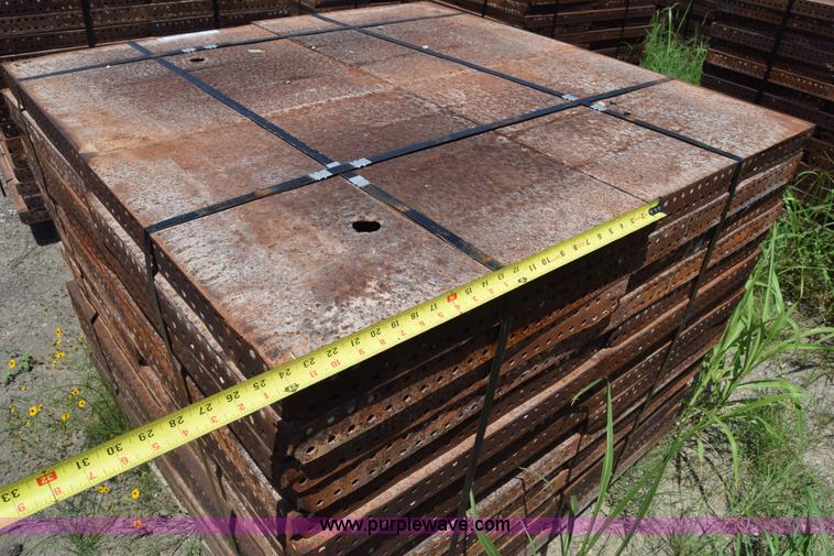 image for item CB9442 Steel concrete forms