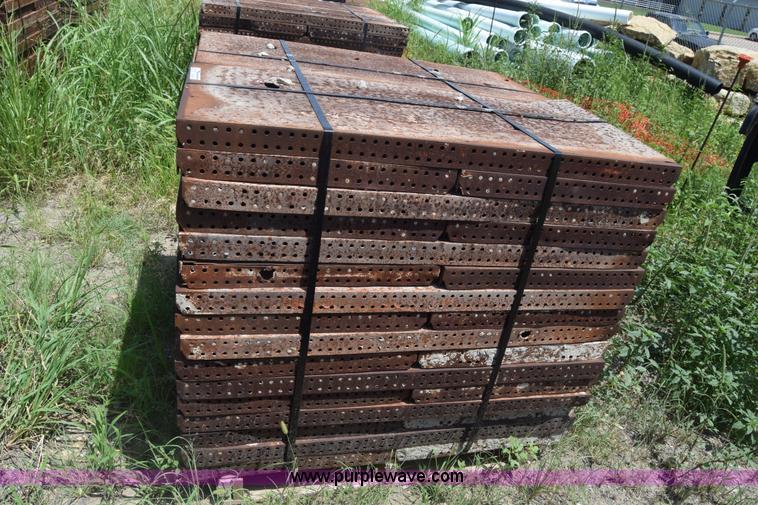 image for item CB9442 Steel concrete forms