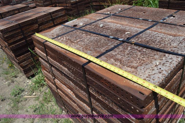 image for item CB9442 Steel concrete forms