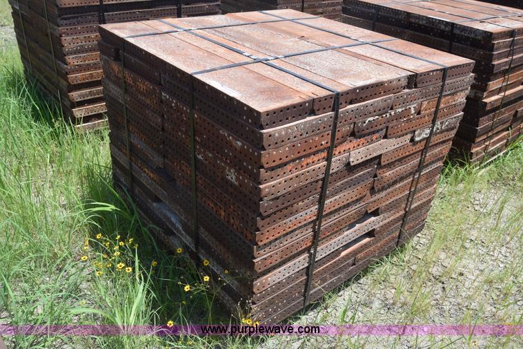 image for item CB9442 Steel concrete forms