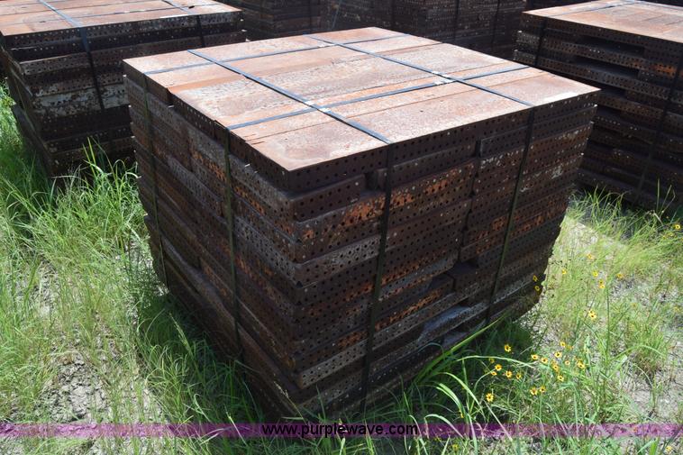 image for item CB9442 Steel concrete forms