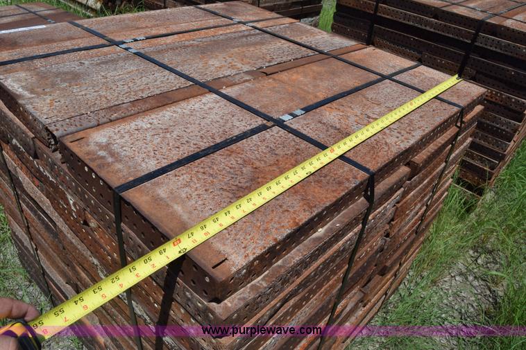 image for item CB9442 Steel concrete forms