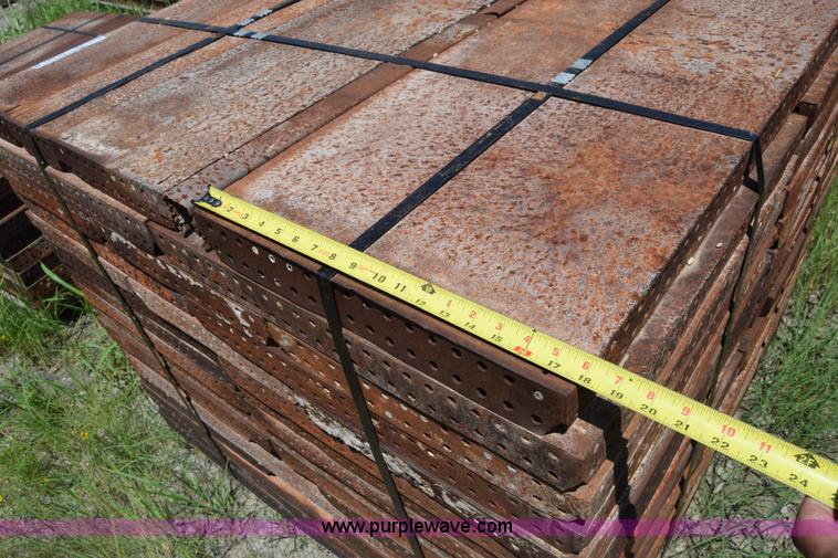 image for item CB9442 Steel concrete forms