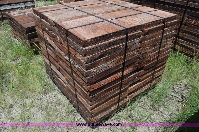 image for item CB9442 Steel concrete forms