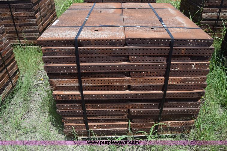 image for item CB9442 Steel concrete forms