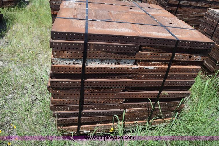 image for item CB9442 Steel concrete forms