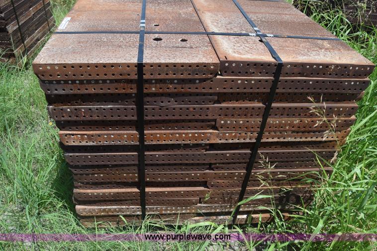 image for item CB9442 Steel concrete forms