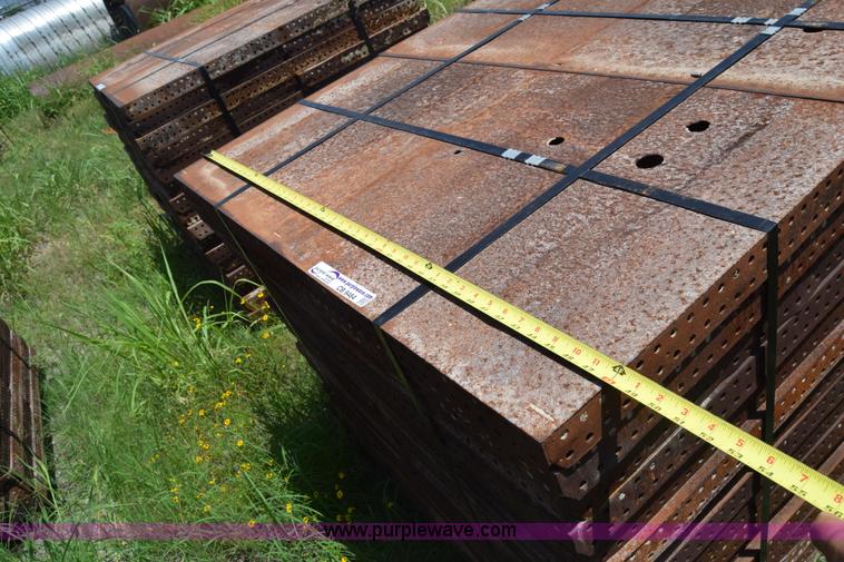 image for item CB9442 Steel concrete forms