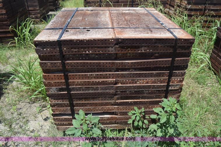 image for item CB9442 Steel concrete forms