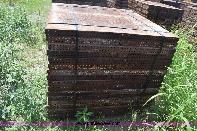 image for item CB9442 Steel concrete forms
