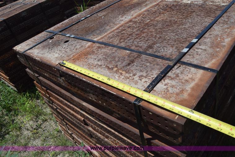 image for item CB9442 Steel concrete forms