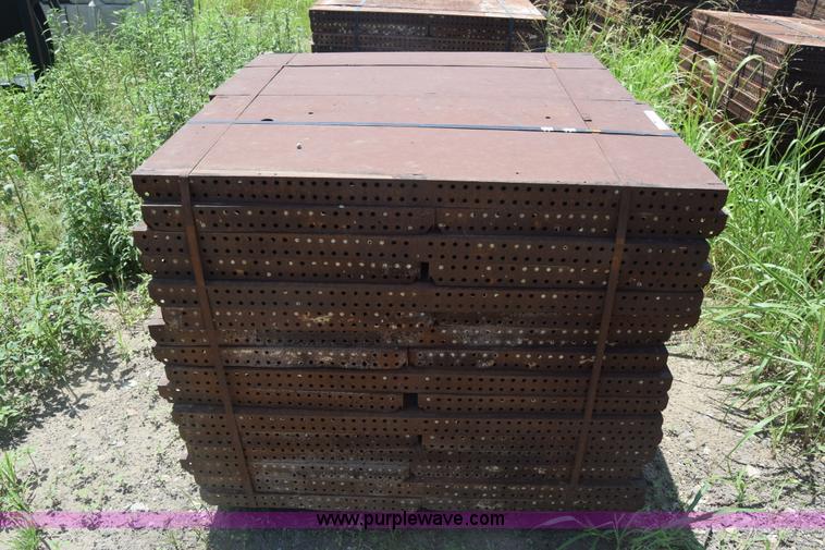 image for item CB9442 Steel concrete forms