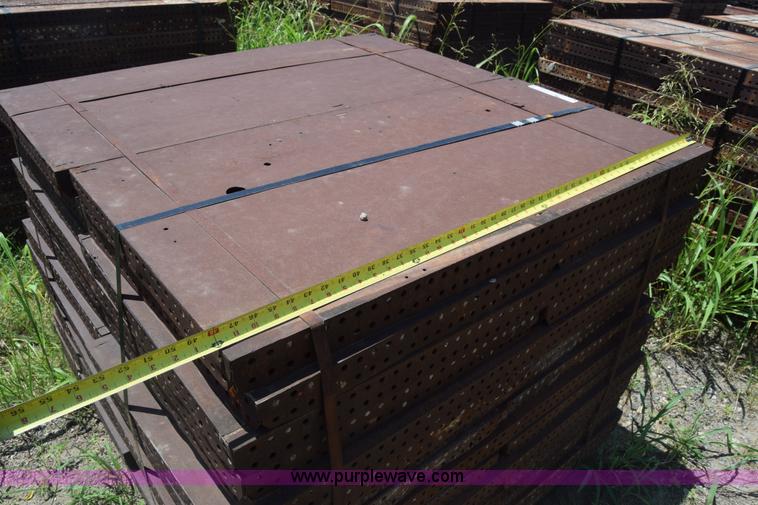 image for item CB9442 Steel concrete forms