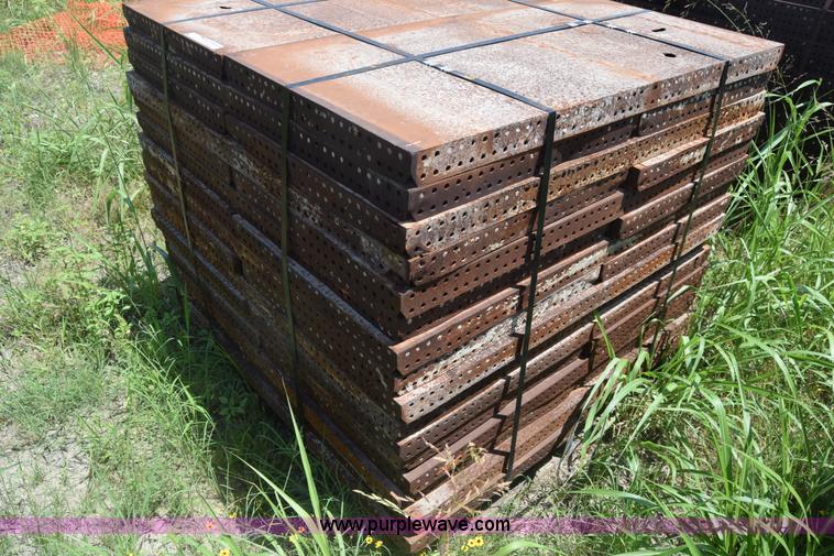 image for item CB9442 Steel concrete forms