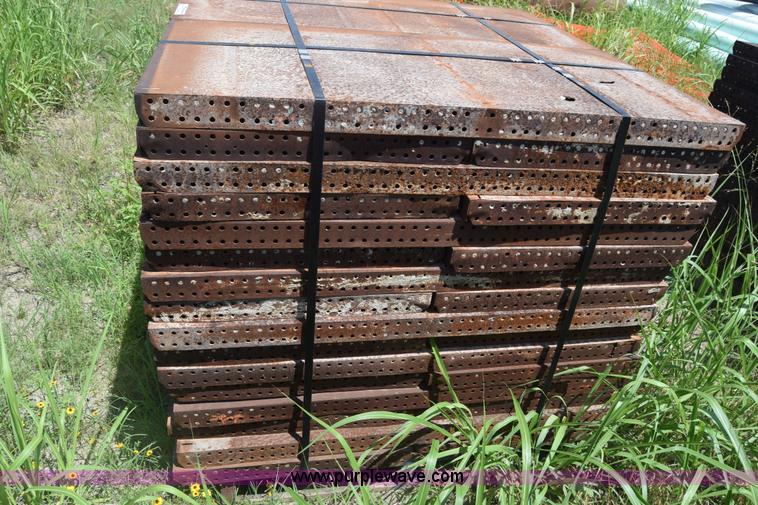 image for item CB9442 Steel concrete forms