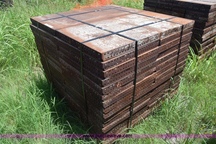 image for item CB9442 Steel concrete forms