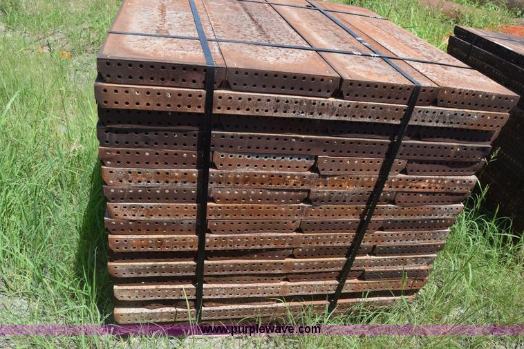 image for item CB9442 Steel concrete forms