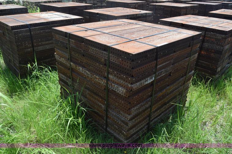 image for item CB9442 Steel concrete forms