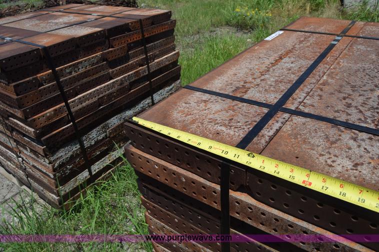 image for item CB9442 Steel concrete forms