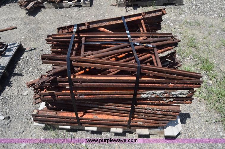 image for item CB9442 Steel concrete forms