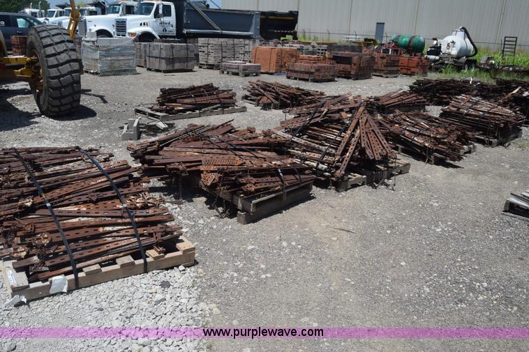 image for item CB9442 Steel concrete forms