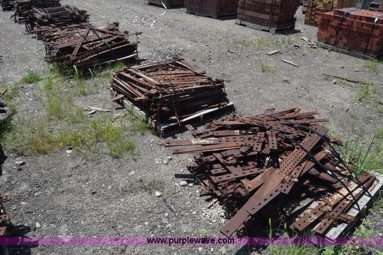 image for item CB9442 Steel concrete forms