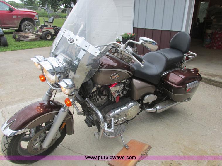 image for item CC9272 2006 Victory Touring motorcycle