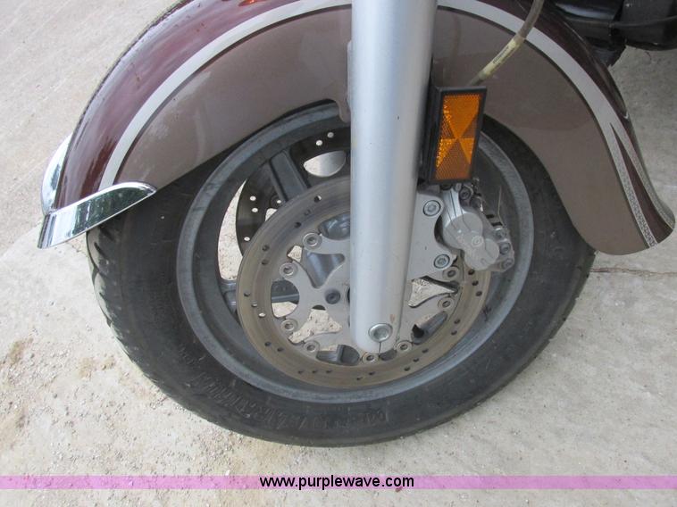 image for item CC9272 2006 Victory Touring motorcycle