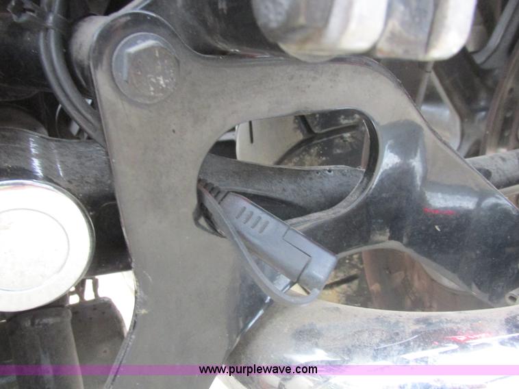 image for item CC9272 2006 Victory Touring motorcycle