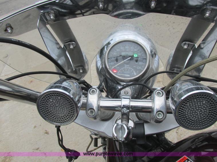 image for item CC9272 2006 Victory Touring motorcycle