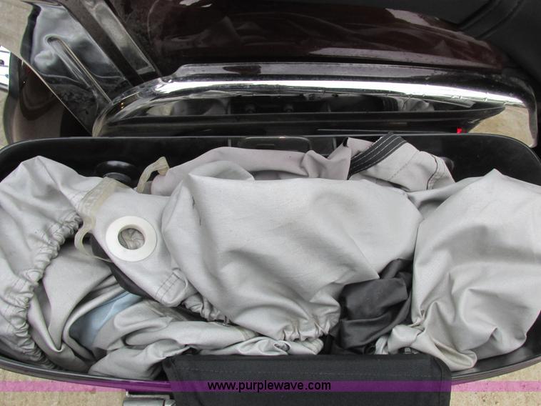 image for item CC9272 2006 Victory Touring motorcycle