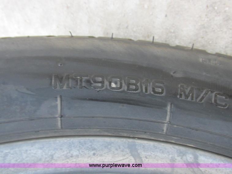 image for item CC9272 2006 Victory Touring motorcycle