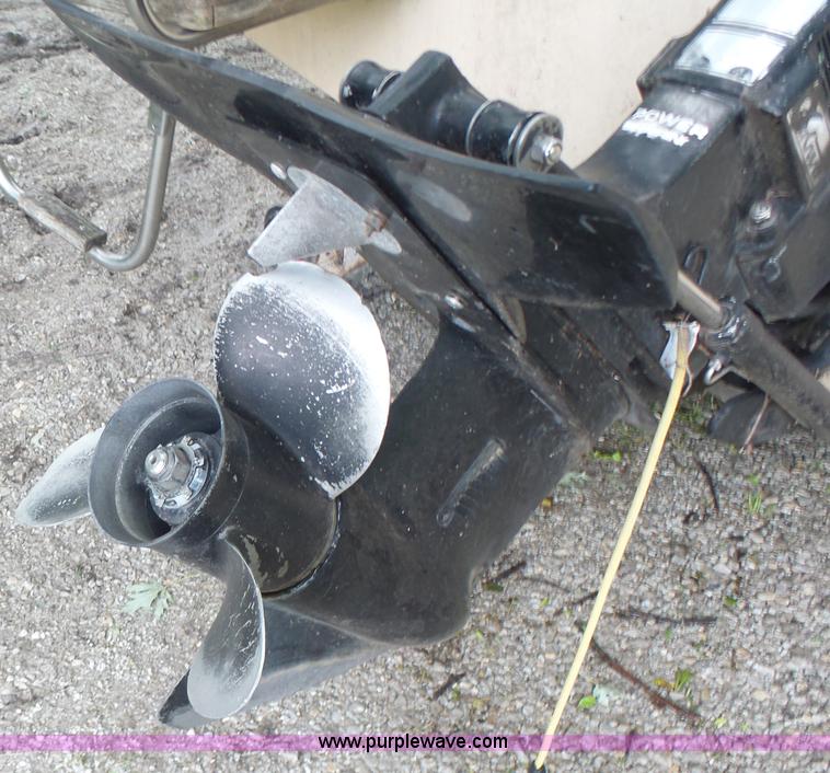 image for item CC9276 1982 Wellcraft 196 Sunhatch boat