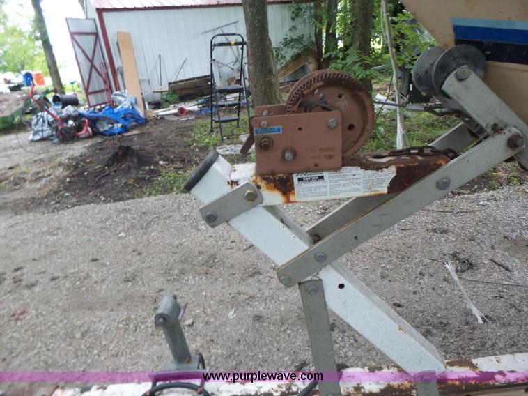 image for item CC9276 1982 Wellcraft 196 Sunhatch boat