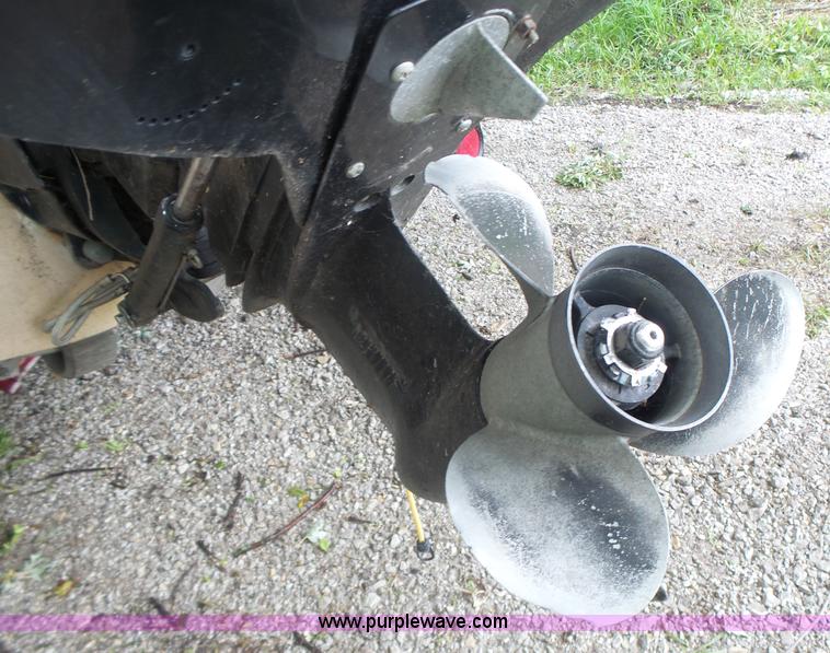 image for item CC9276 1982 Wellcraft 196 Sunhatch boat