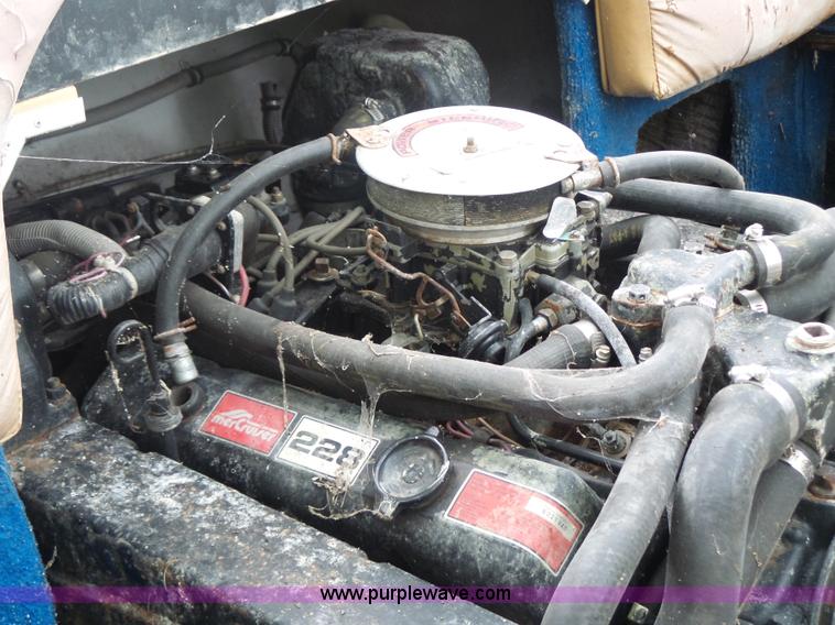 image for item CC9276 1982 Wellcraft 196 Sunhatch boat