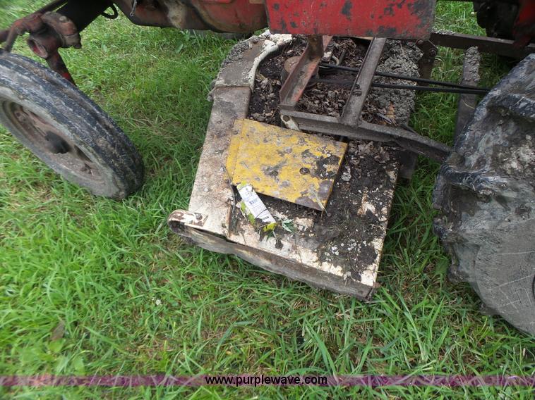 image for item CC9280 Farmall tractor