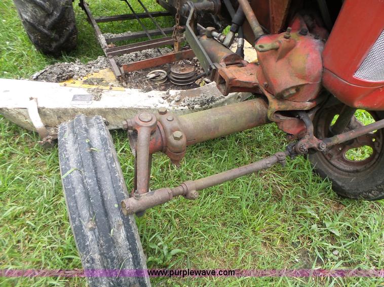 image for item CC9280 Farmall tractor