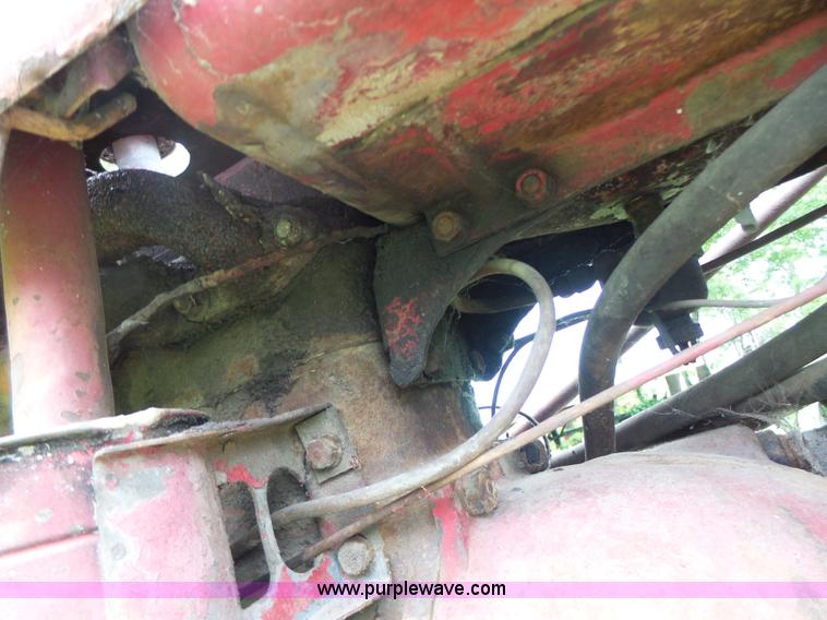 image for item CC9280 Farmall tractor