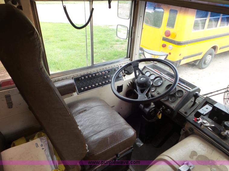 image for item CC9917 1992 Blue Bird bus