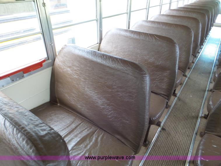 image for item CC9917 1992 Blue Bird bus