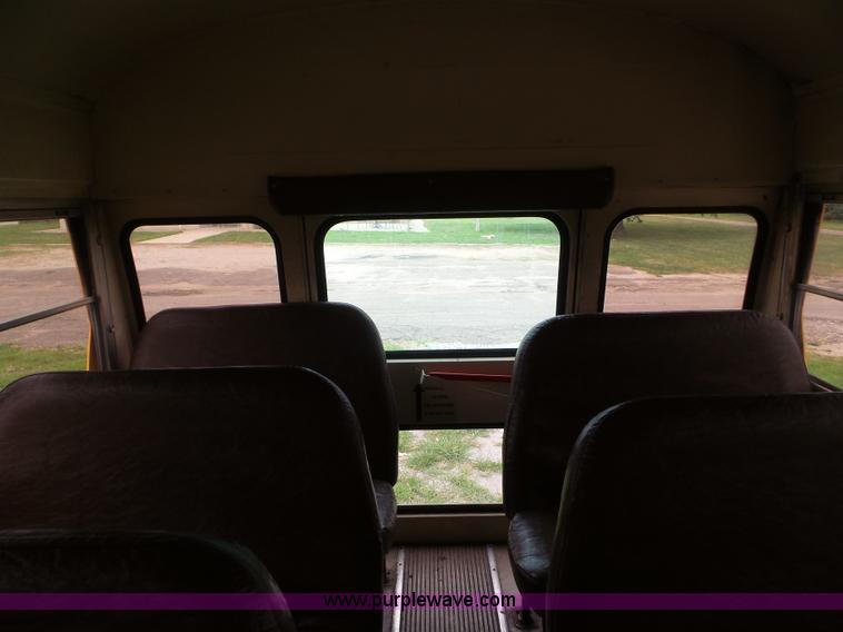 image for item CC9917 1992 Blue Bird bus