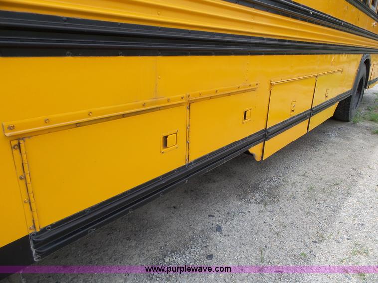 image for item CC9917 1992 Blue Bird bus