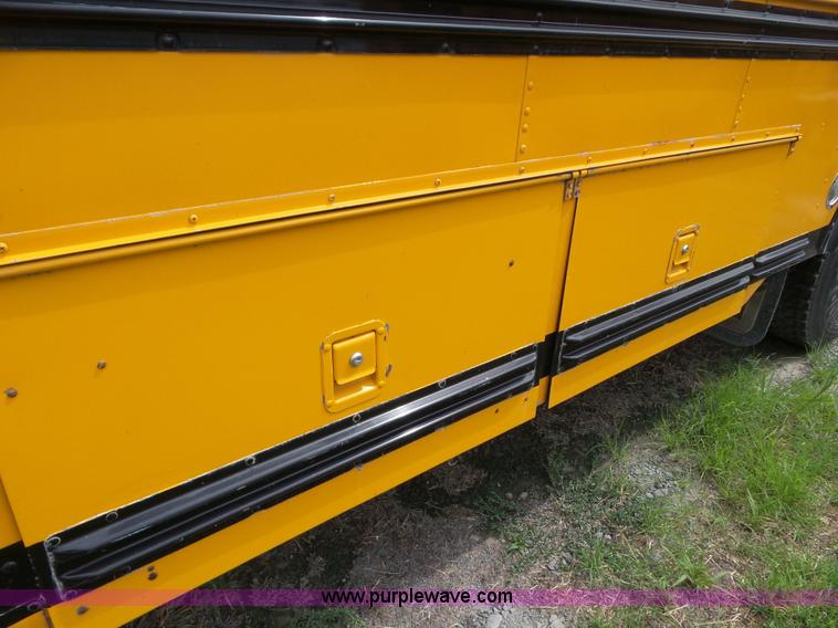 image for item CC9917 1992 Blue Bird bus