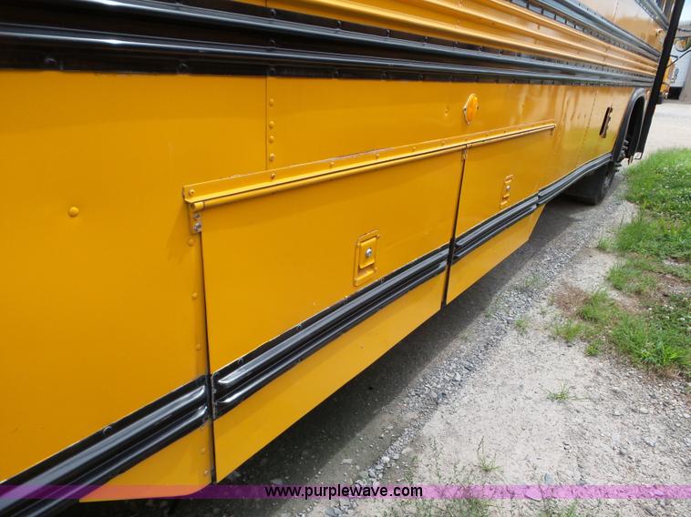 image for item CC9917 1992 Blue Bird bus