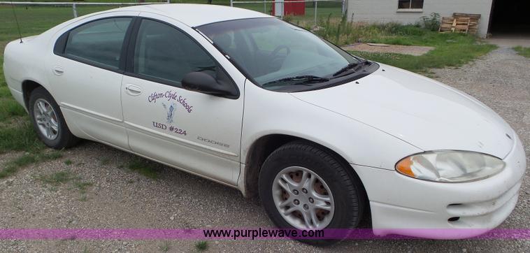 image for item CC9919 1999 Dodge Intrepid